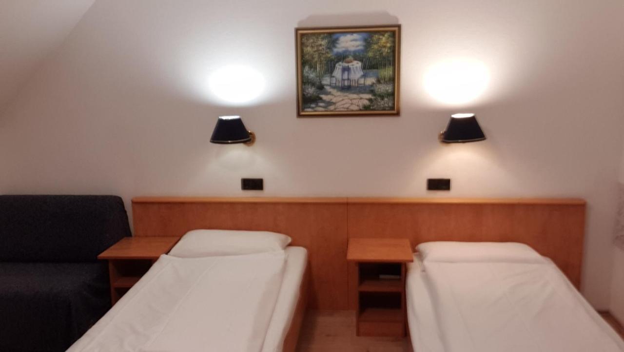 Hotel Gaya Бад Зоден ам Таунус Екстериор снимка